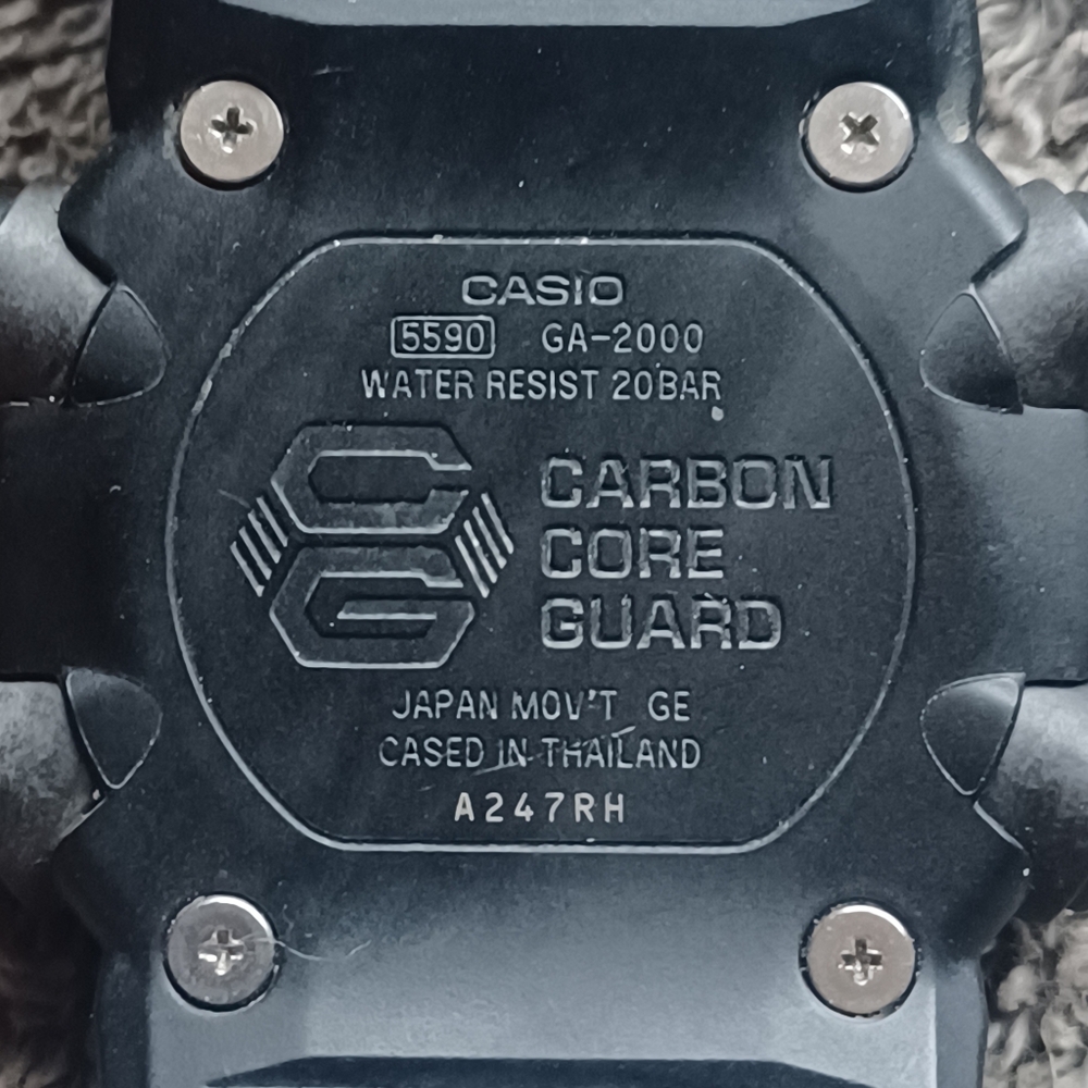 CASIO G-SHOCK - GA2000SU-2A ( UNISEX ) - Picture 10 of 11